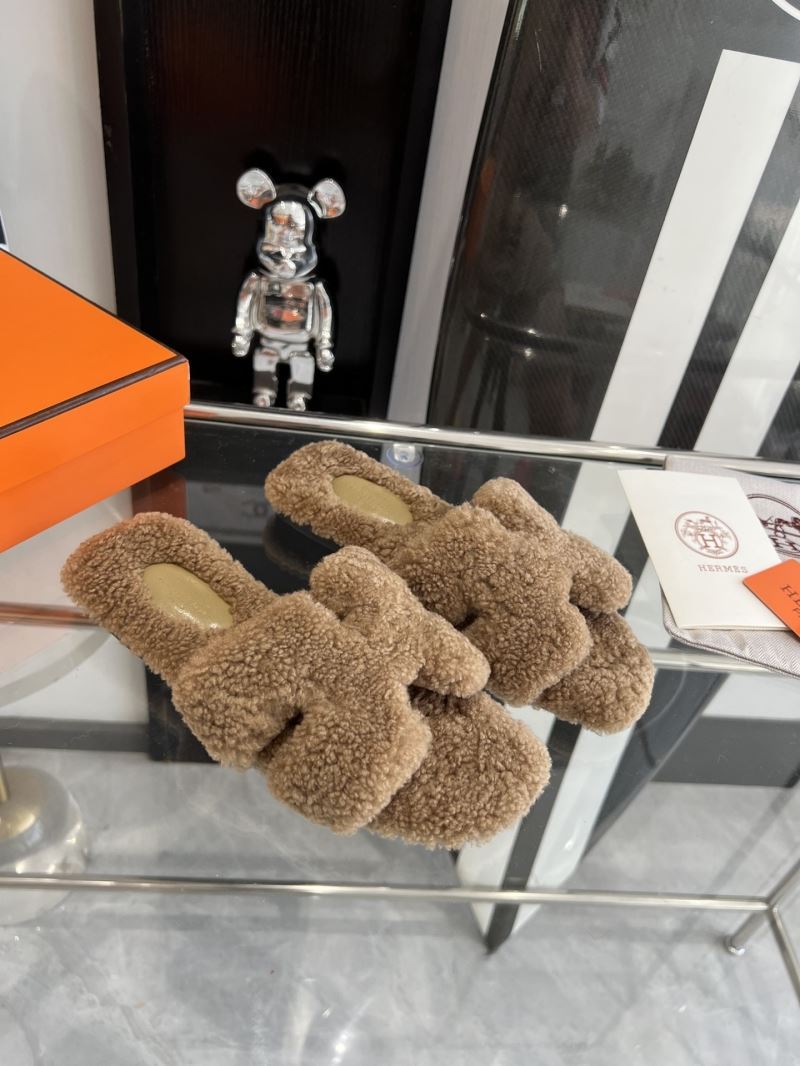 Hermes Slippers